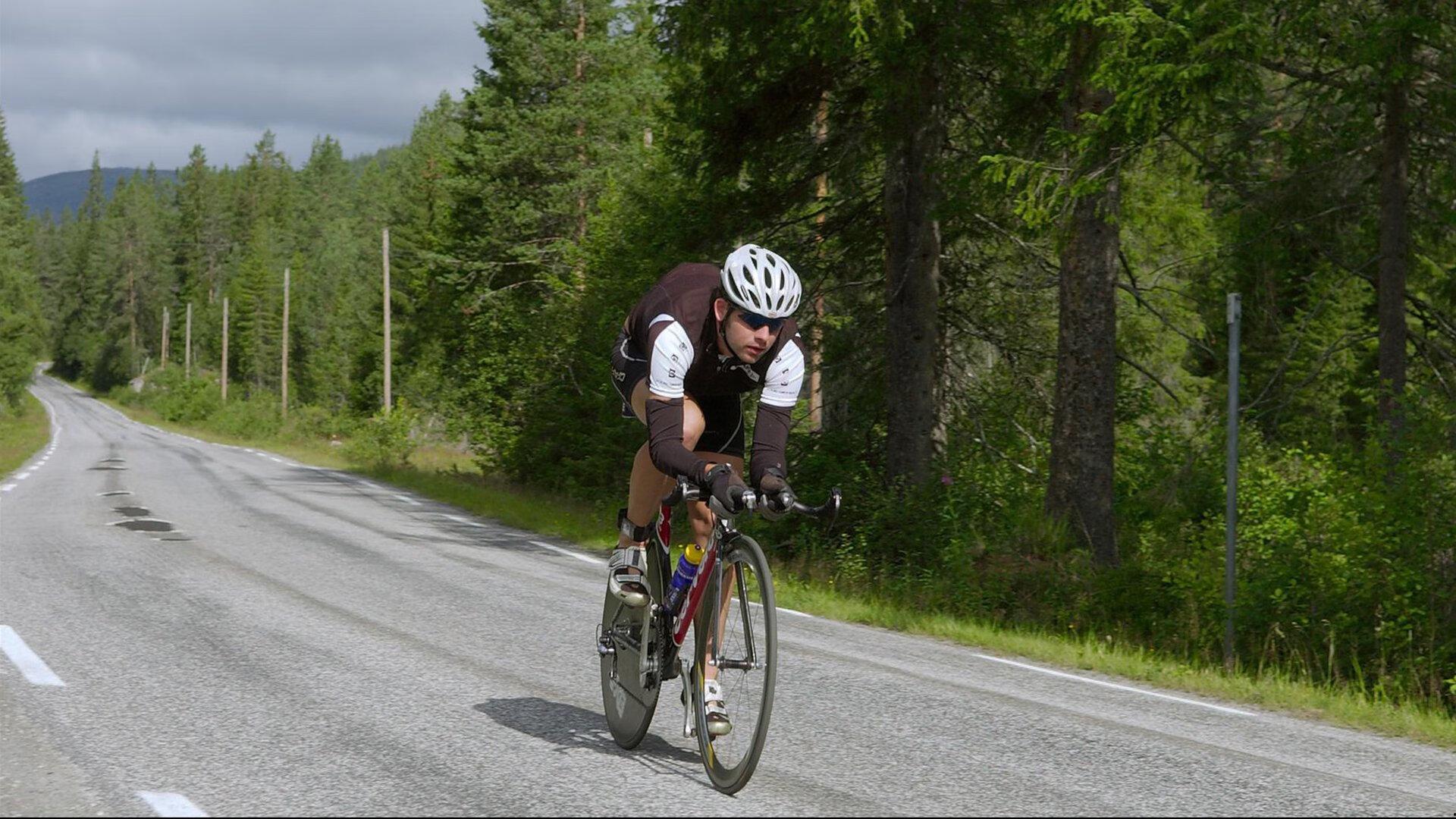 拜仁客场火力罕见哑火，预期进球新低折射战术困境